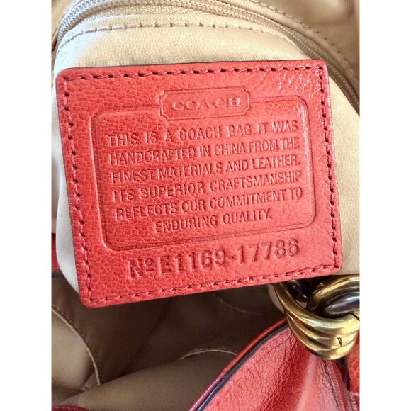 Coach Chelsea Flagship Gold Leather Dowel Flap Satchel  XL COACH Coral Chelsea flagship Leather tote Shoulder Bag 17786